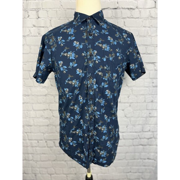 Monument Men’s Medium Short Sleeve Button Up Shirt Blue Floral 100%Cotton - Picture 2 of 6